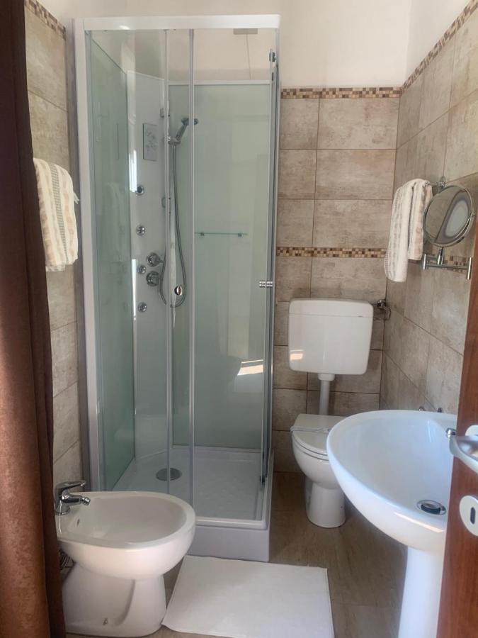Albergo Al Lago Anfo Luaran gambar