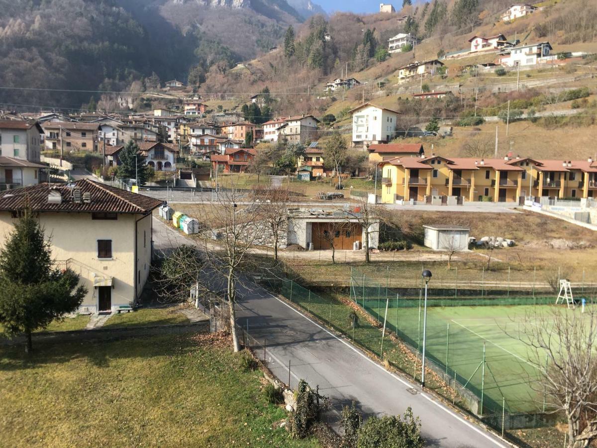 Albergo Al Lago Anfo Luaran gambar